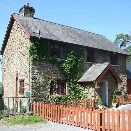 Barn Cottage - Farm Park Stay With Hot Tub สวอนซี ภายนอก รูปภาพ